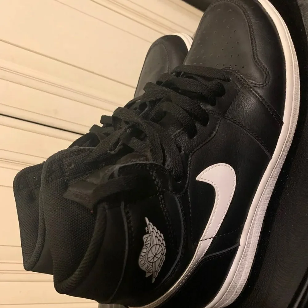 Nike Air Jordan 1 One Retro High OG Yin Yang Black White 555088-011 8.5